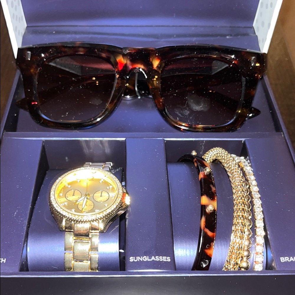 Bon Voyage sunglasses, watch, and braclet set